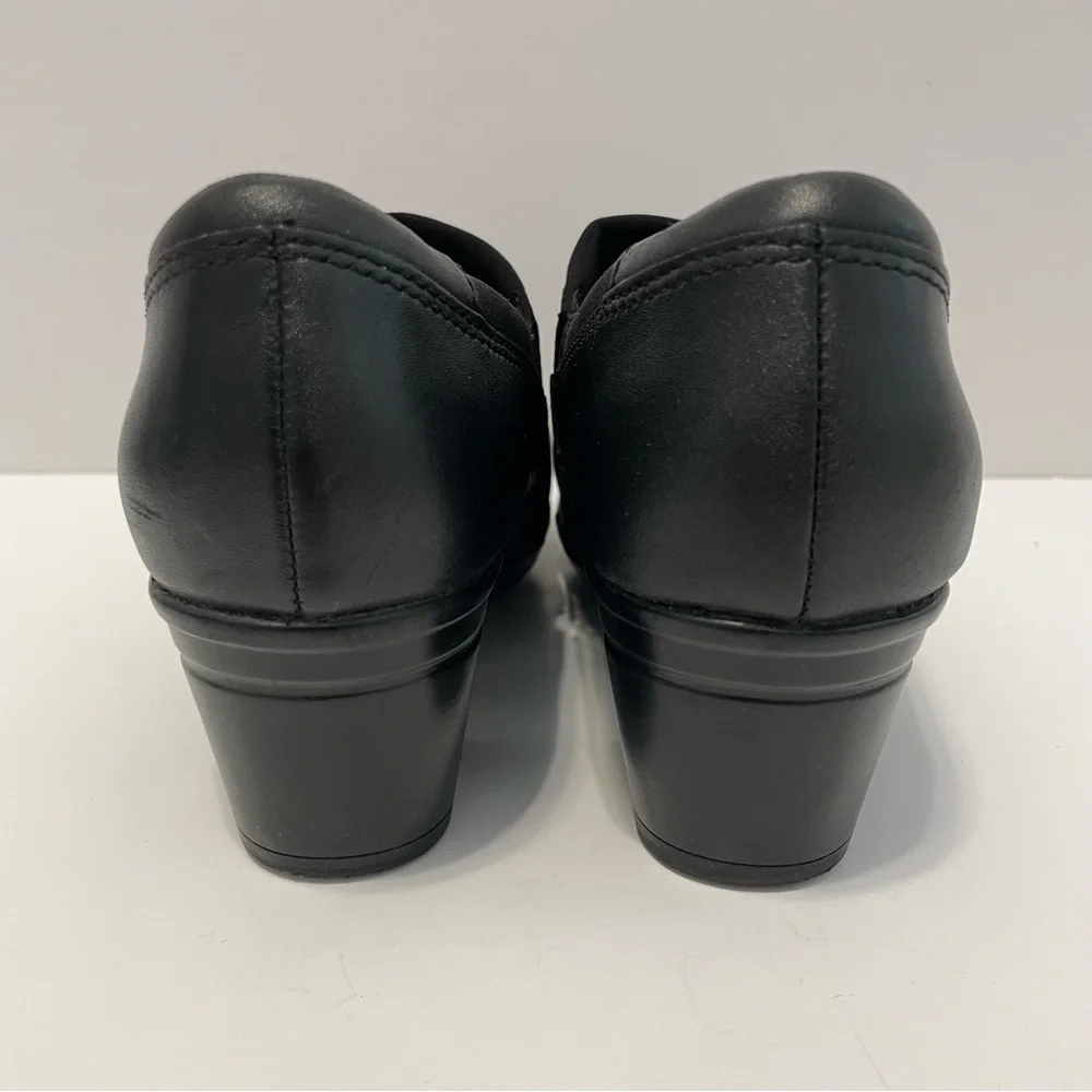 Clarks carry graceful